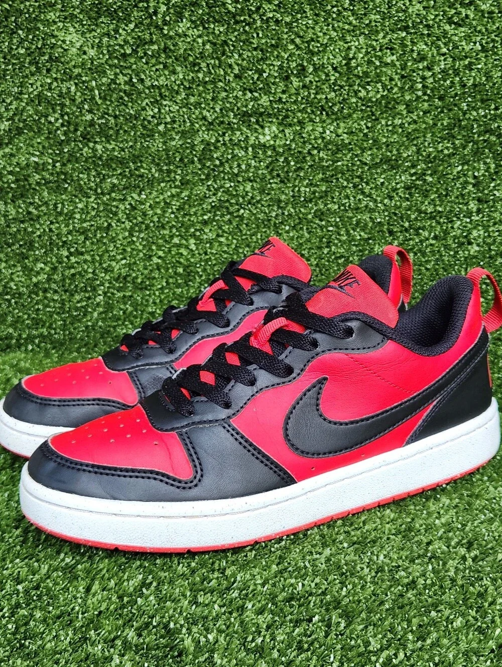 Nike Court Borough Low Big Kids Size 5.5 Youth Red Black Leather Sneakers Shoes